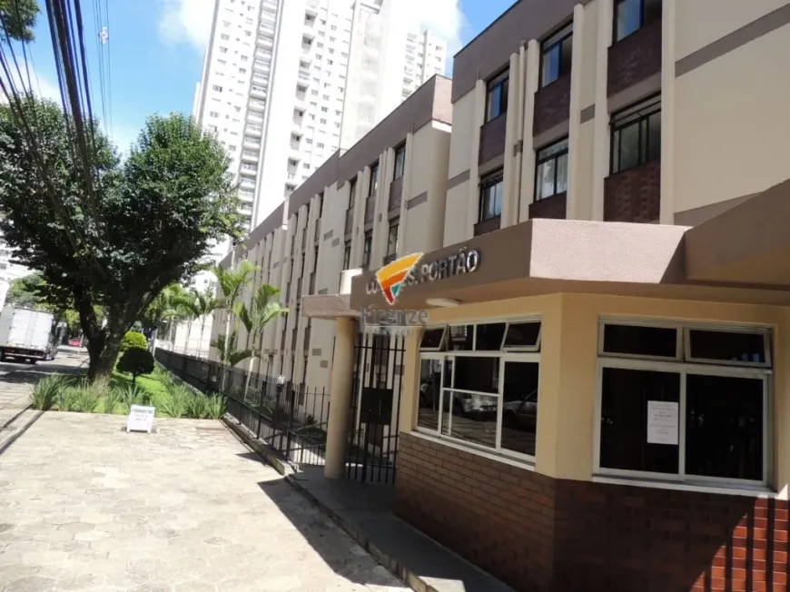 Foto 1 de Apartamento com 3 Quartos à venda, 75m² em Portão, Curitiba