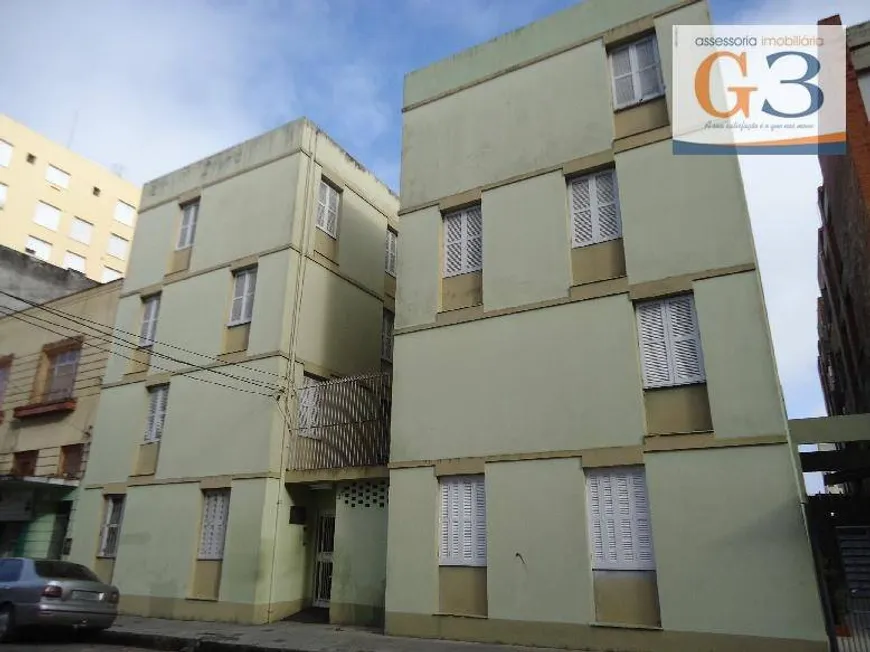 Foto 1 de Apartamento com 2 Quartos à venda, 54m² em Centro, Pelotas