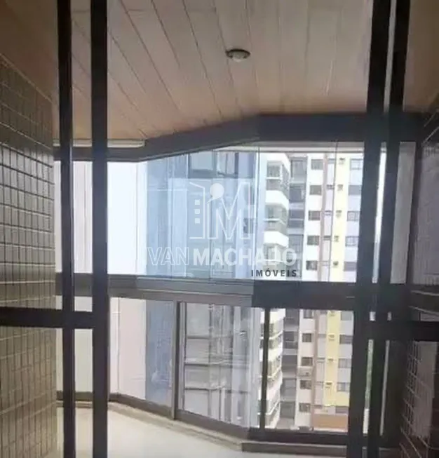 Foto 1 de Apartamento com 3 Quartos à venda, 120m² em Mata da Praia, Vitória