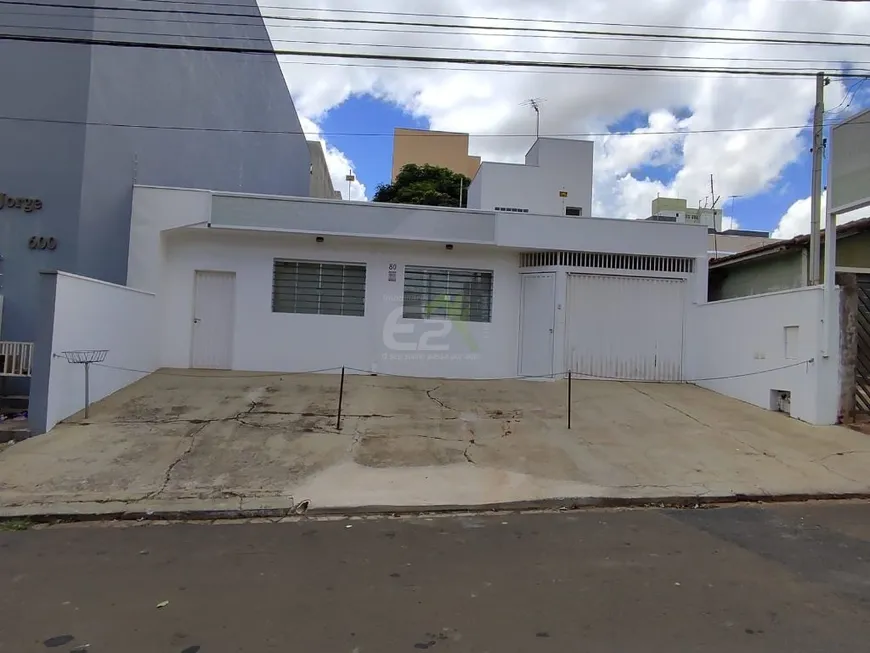 Foto 1 de Casa com 2 Quartos para venda ou aluguel, 250m² em Cidade Jardim, São Carlos