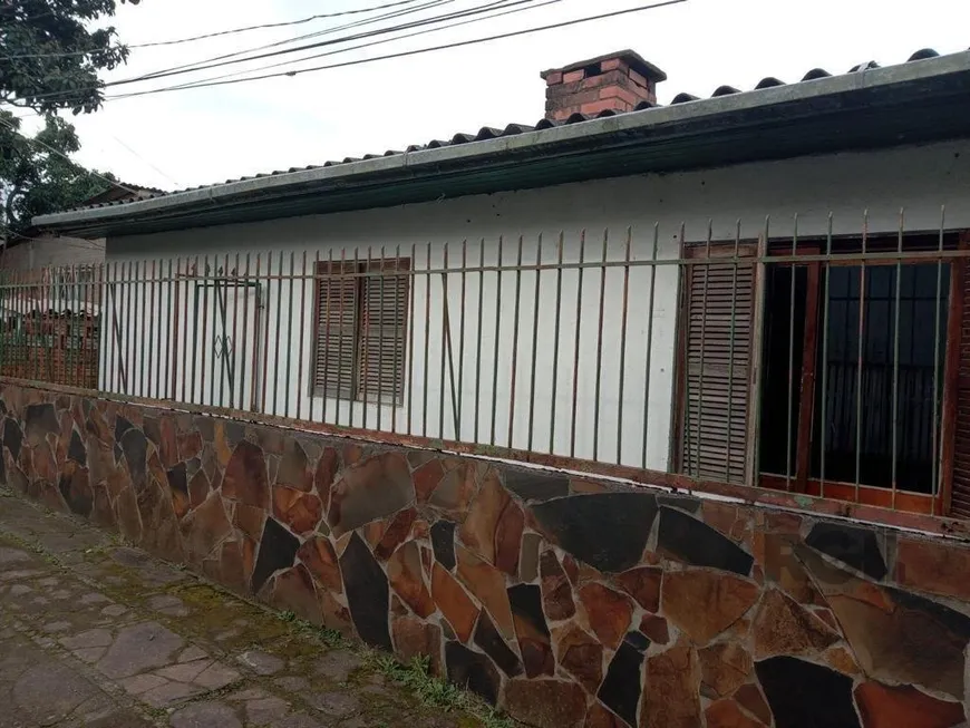 Foto 1 de Casa com 3 Quartos à venda, 91m² em Cristal, Porto Alegre