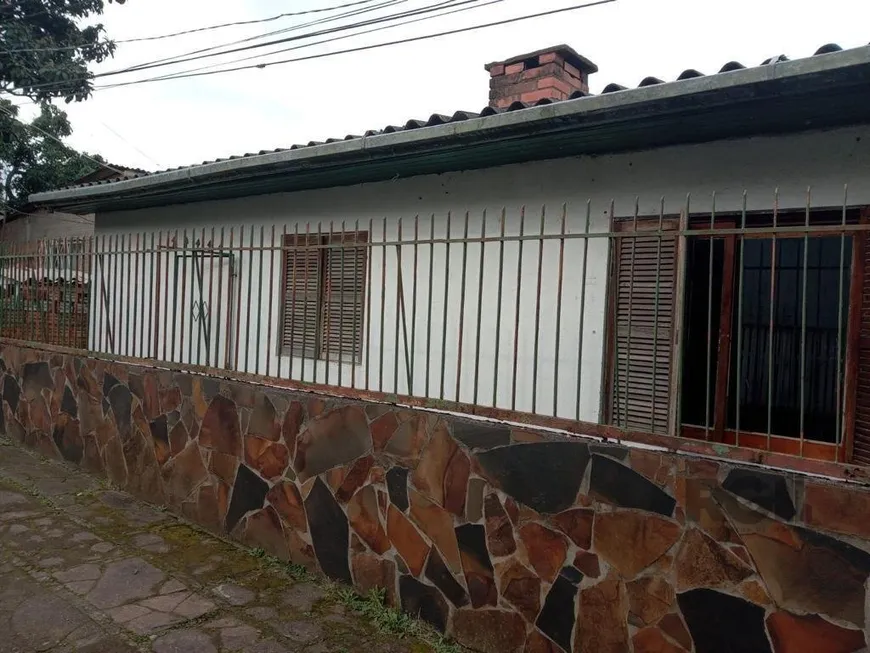 Foto 1 de Casa com 3 Quartos à venda, 92m² em Cristal, Porto Alegre