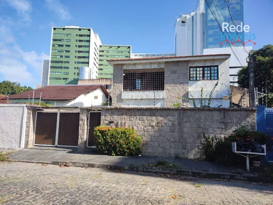 Foto 1 de Casa com 5 Quartos à venda, 480m² em Ilha do Leite, Recife