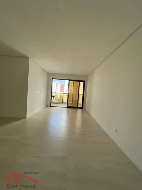 Foto 1 de Apartamento com 4 Quartos à venda, 124m² em Graças, Recife