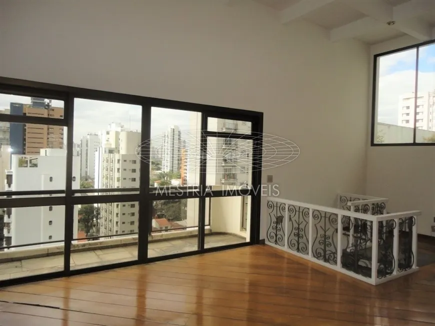 Foto 1 de Cobertura com 4 Quartos para venda ou aluguel, 360m² em Moema, São Paulo