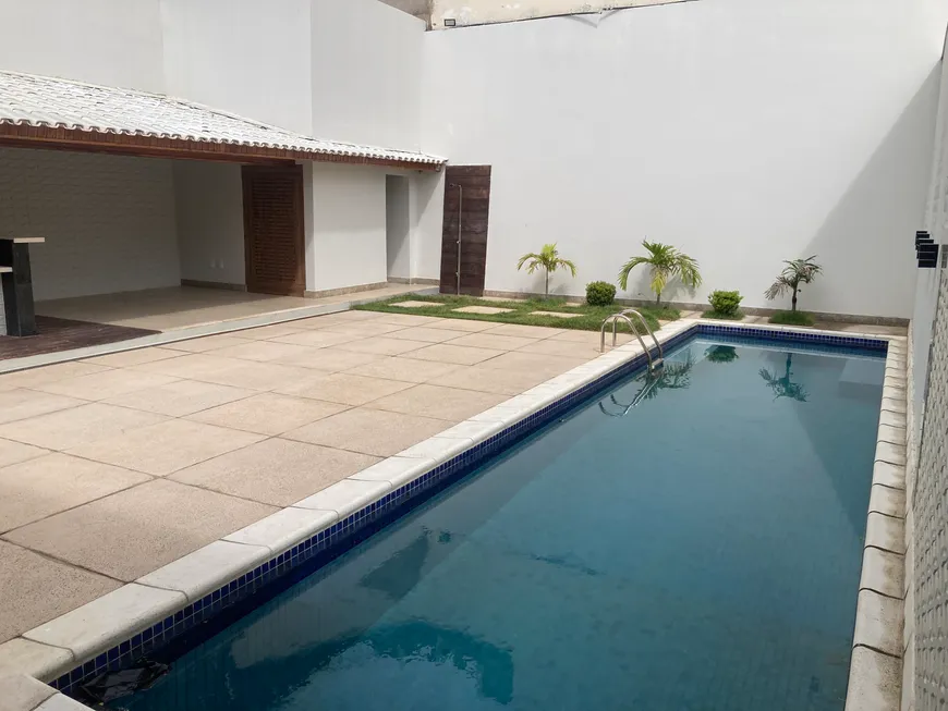 Foto 1 de Casa com 5 Quartos à venda, 720m² em Manoel Ribeiro Sobrino, Caratinga
