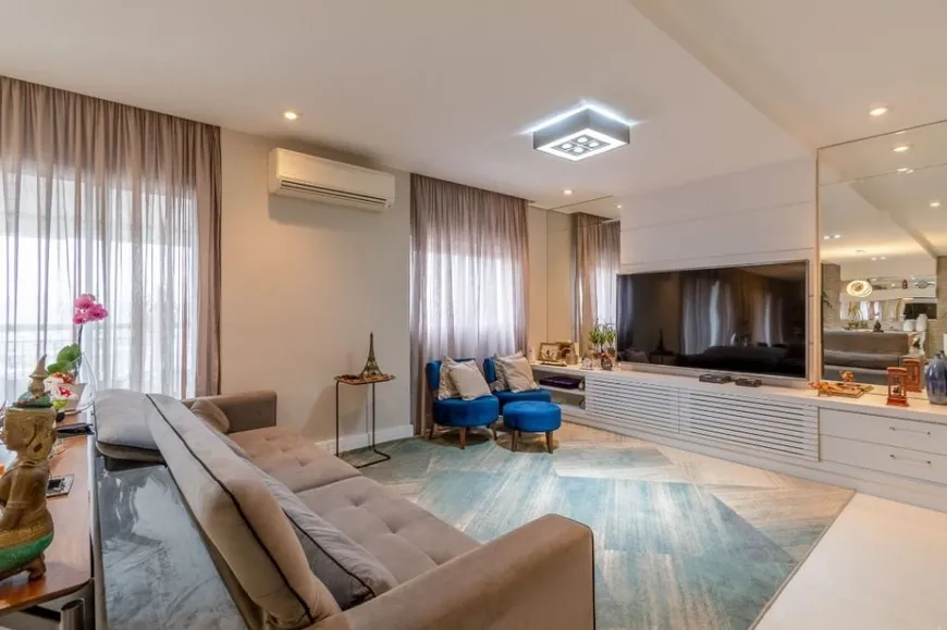 Foto 1 de Apartamento com 3 Quartos à venda, 179m² em Belém, São Paulo