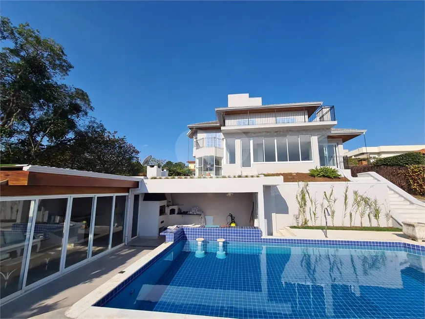 Foto 1 de Casa de Condomínio com 3 Quartos à venda, 400m² em Condominio Marambaia, Vinhedo