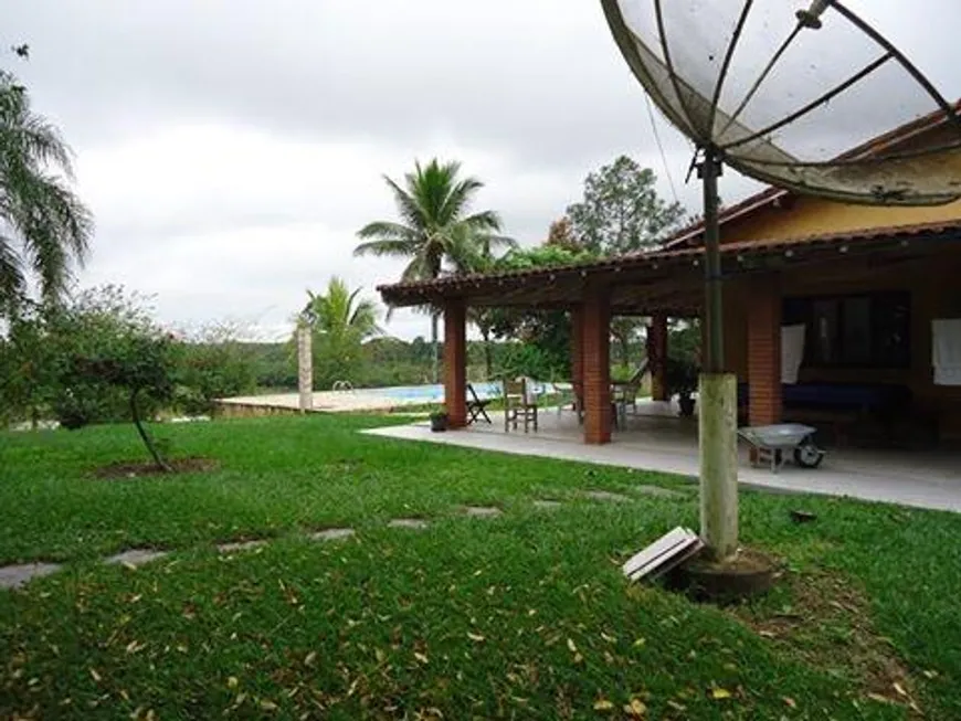 Foto 1 de Fazenda/Sítio com 5 Quartos à venda, 8000m² em Zona Rural, Registro
