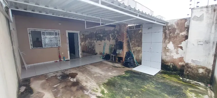 Foto 1 de Casa com 3 Quartos à venda, 95m² em Ancuri, Itaitinga