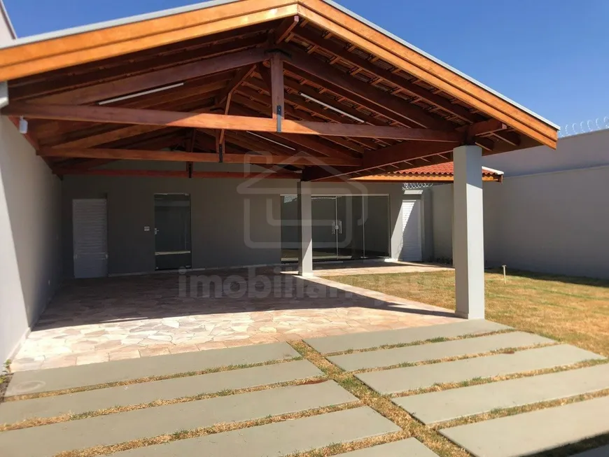 Foto 1 de Casa com 3 Quartos à venda, 360m² em Jardim Juliana, Jaú