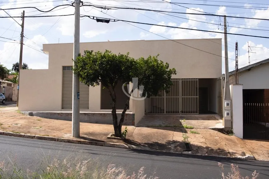 Foto 1 de Imóvel Comercial com 4 Quartos à venda, 256m² em Parque Laranjeiras, Araraquara