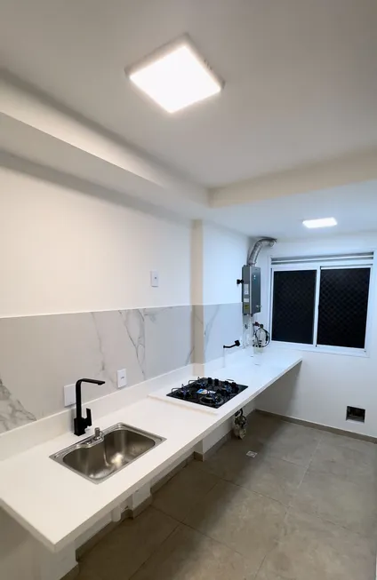 Foto 1 de Apartamento com 2 Quartos à venda, 45m² em Parque Jandaia, Carapicuíba