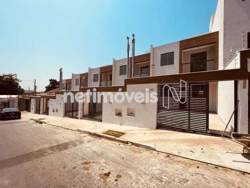 Foto 1 de Casa com 3 Quartos à venda, 88m² em Santa Amélia, Belo Horizonte