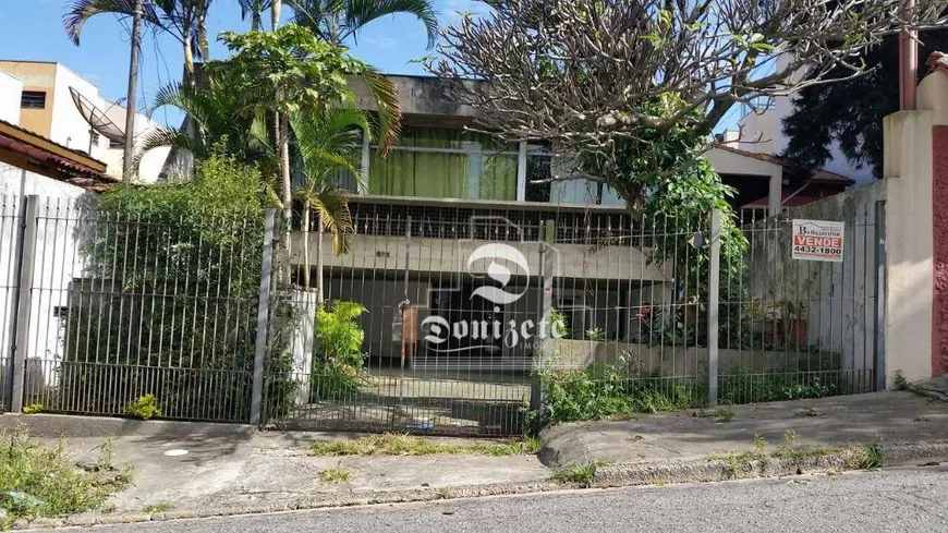 Foto 1 de Lote/Terreno à venda, 400m² em Campestre, Santo André