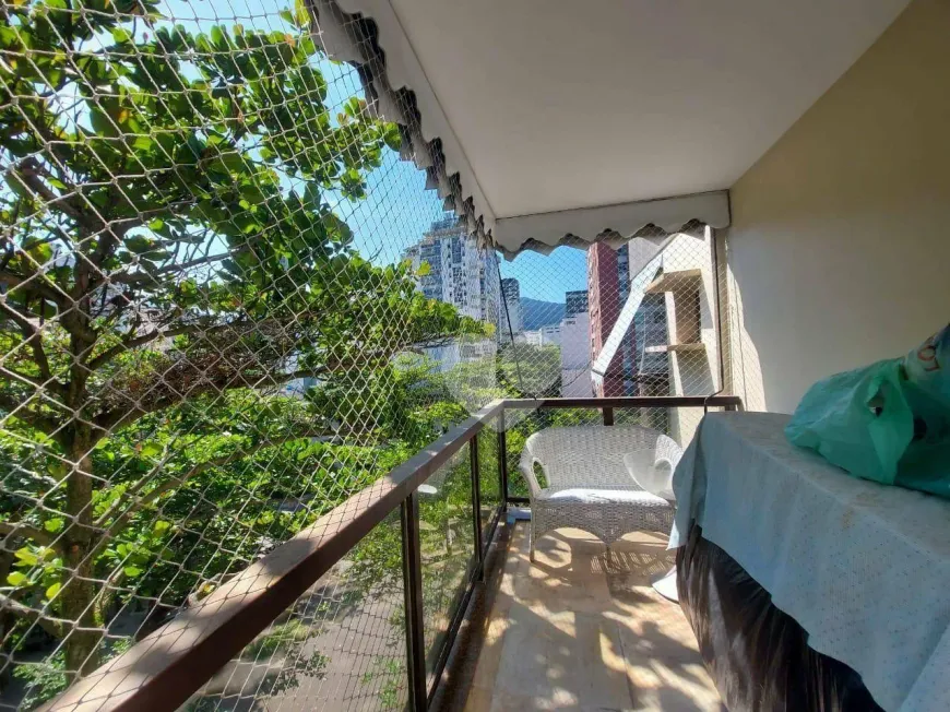 Foto 1 de Apartamento com 4 Quartos à venda, 232m² em Leblon, Rio de Janeiro