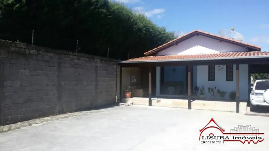 Foto 1 de Casa com 3 Quartos à venda, 181m² em Jardim Califórnia, Jacareí