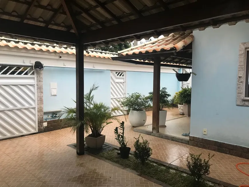 Foto 1 de Casa com 2 Quartos à venda, 180m² em Campo Grande, Rio de Janeiro