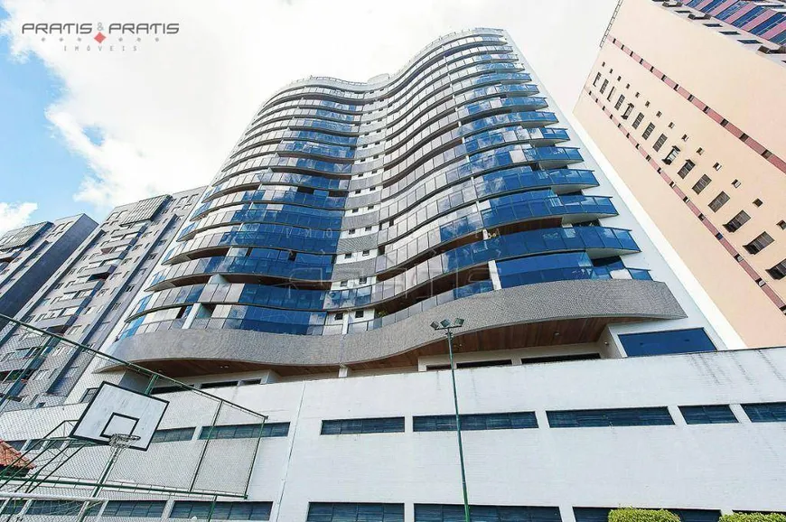 Foto 1 de Apartamento com 2 Quartos à venda, 146m² em Bacacheri, Curitiba