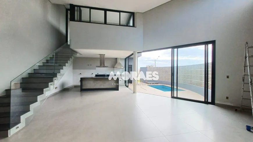 Foto 1 de Casa de Condomínio com 3 Quartos à venda, 328m² em Cidade Jardim, Bauru