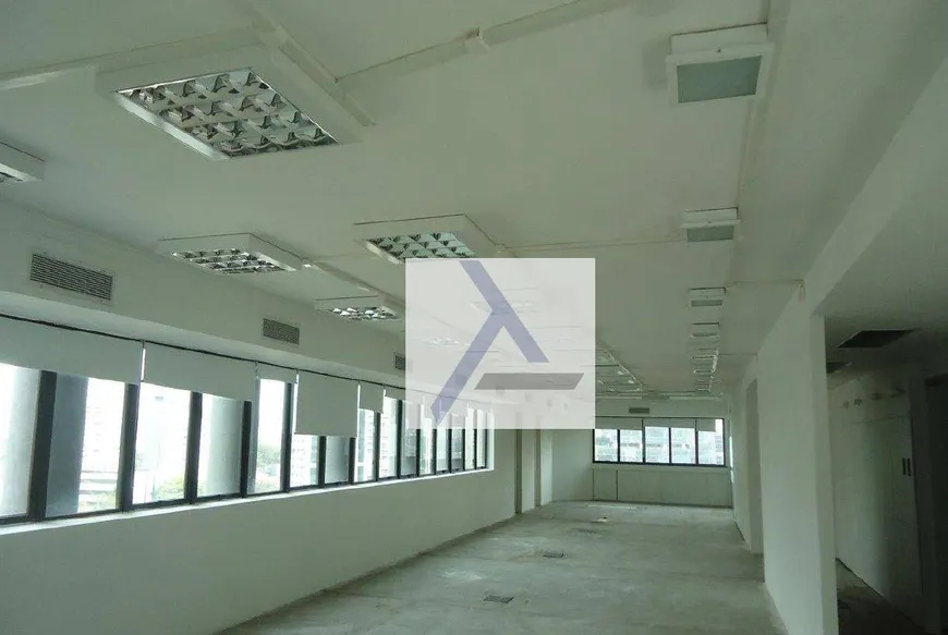 Foto 1 de Sala Comercial para alugar, 260m² em Vila Olímpia, São Paulo