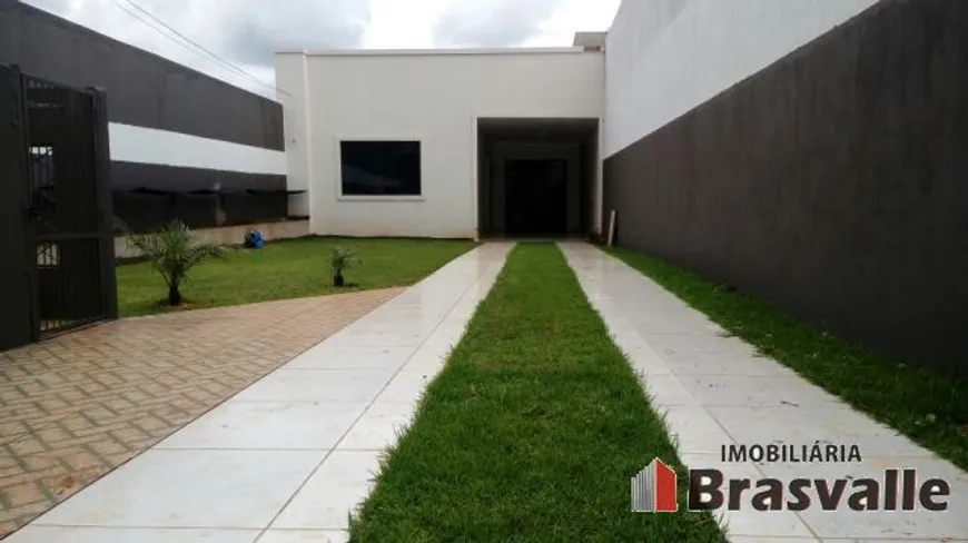 Foto 1 de Casa com 2 Quartos à venda, 126m² em Alto Alegre, Cascavel