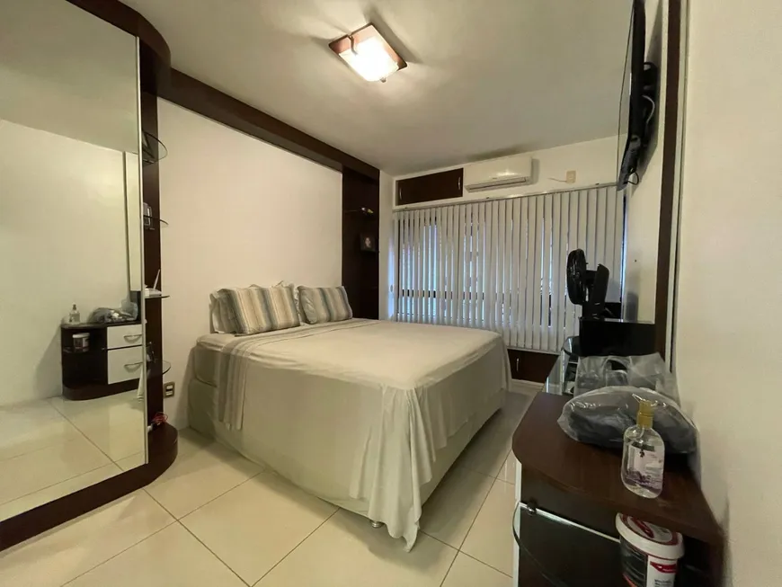 Foto 1 de Apartamento com 3 Quartos à venda, 117m² em Aflitos, Recife