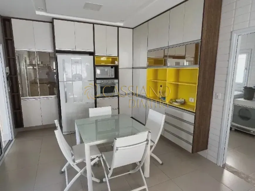 Foto 1 de Casa de Condomínio com 4 Quartos à venda, 415m² em Jardim do Golfe, São José dos Campos