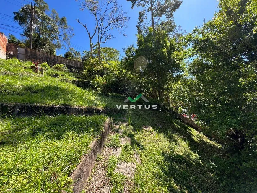 Foto 1 de Lote/Terreno à venda, 300m² em Iúcas, Teresópolis