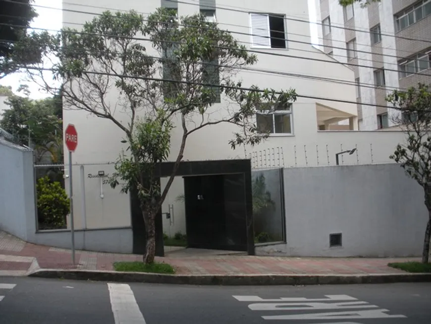 Foto 1 de Apartamento com 3 Quartos para alugar, 150m² em Serra, Belo Horizonte