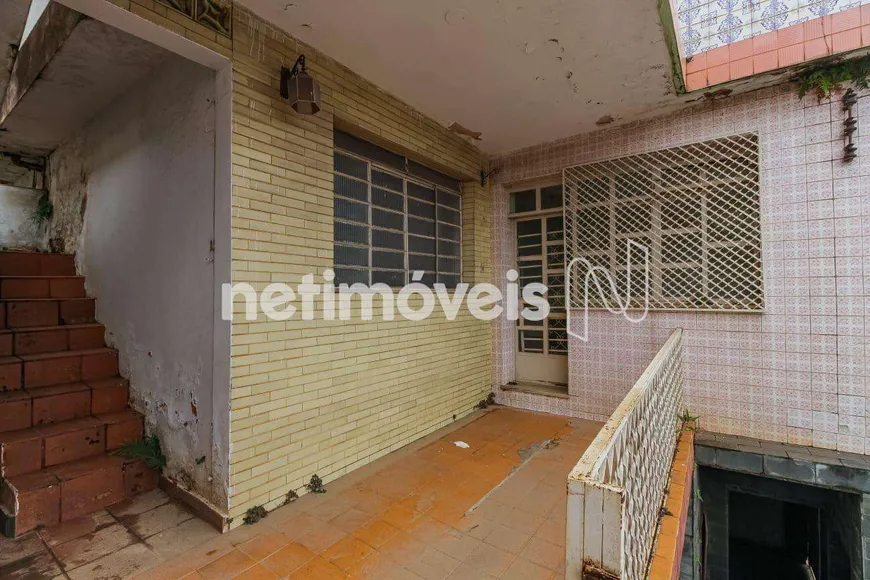 Foto 1 de Casa com 4 Quartos à venda, 300m² em Santa Efigênia, Belo Horizonte