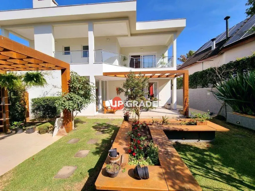 Foto 1 de Casa de Condomínio com 4 Quartos à venda, 483m² em Alphaville, Santana de Parnaíba