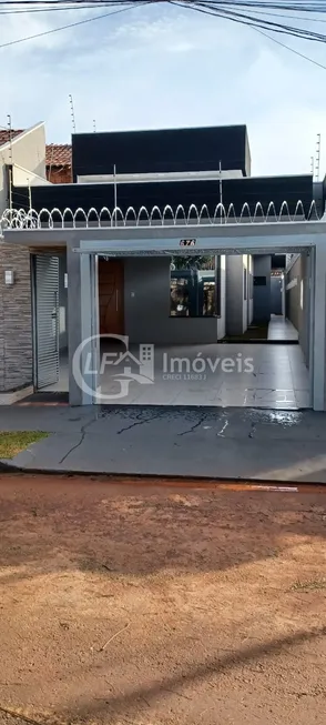 Foto 1 de Casa com 3 Quartos à venda, 122m² em Vila Nossa Senhora das Graças, Campo Grande