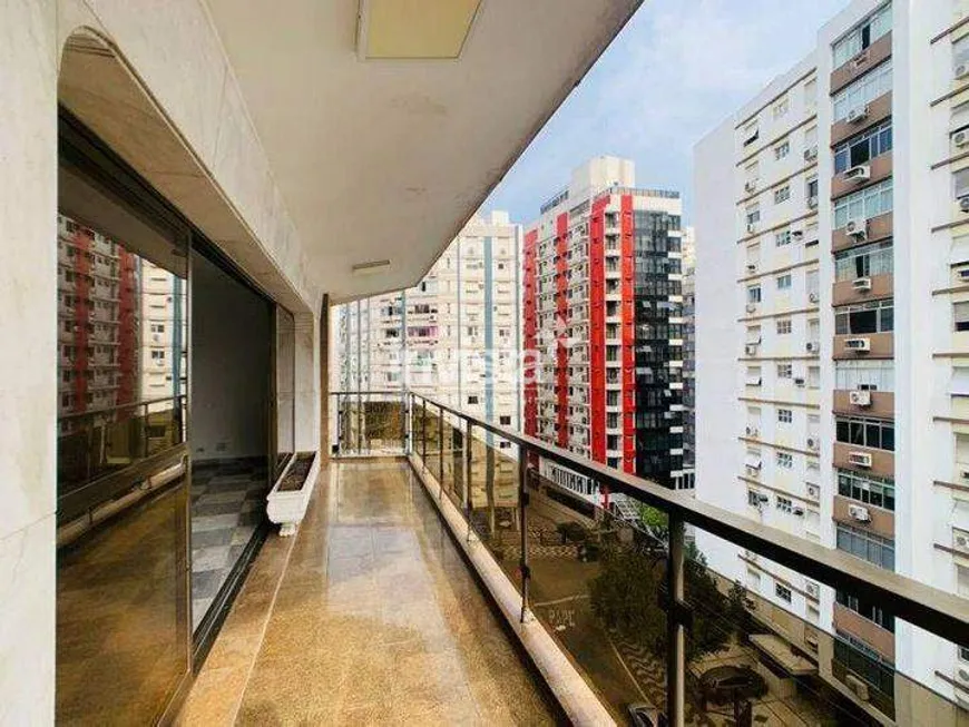 Foto 1 de Apartamento com 4 Quartos à venda, 257m² em Gonzaga, Santos