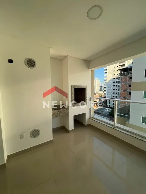 Foto 1 de Apartamento com 3 Quartos à venda, 92m² em Meia Praia, Itapema