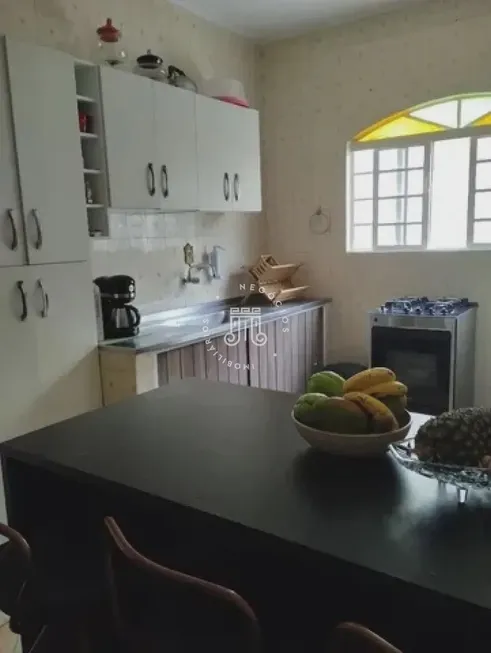 Foto 1 de Casa com 4 Quartos à venda, 209m² em Jardim Corcovado, Campo Limpo Paulista