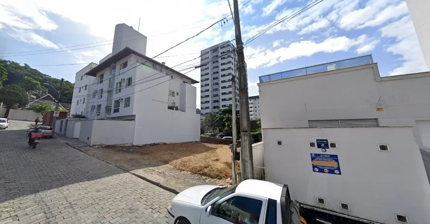 Foto 1 de Lote/Terreno à venda, 300m² em Vila Nova, Blumenau