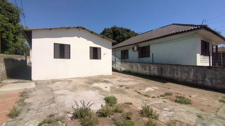 Foto 1 de Casa com 2 Quartos à venda, 76m² em Rubem Berta, Porto Alegre