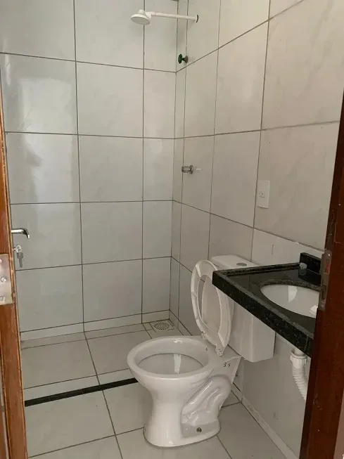 Foto 1 de Casa com 2 Quartos à venda, 80m² em Pau da Lima, Salvador