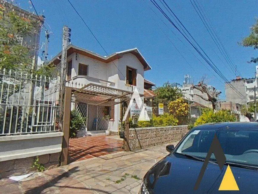 Foto 1 de Casa com 3 Quartos à venda, 210m² em Azenha, Porto Alegre