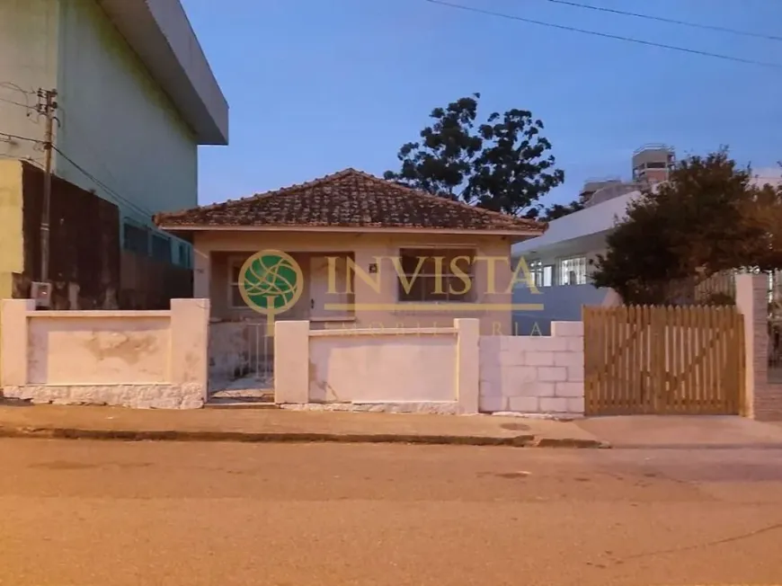 Foto 1 de Casa com 2 Quartos à venda, 300m² em Canto, Florianópolis