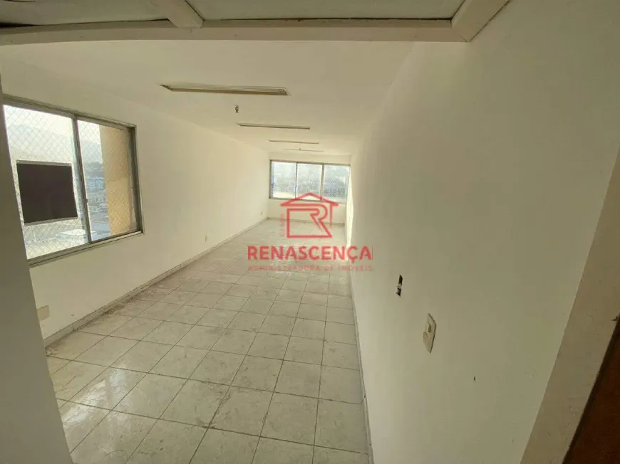 Foto 1 de Sala Comercial para alugar, 30m² em Taquara, Rio de Janeiro