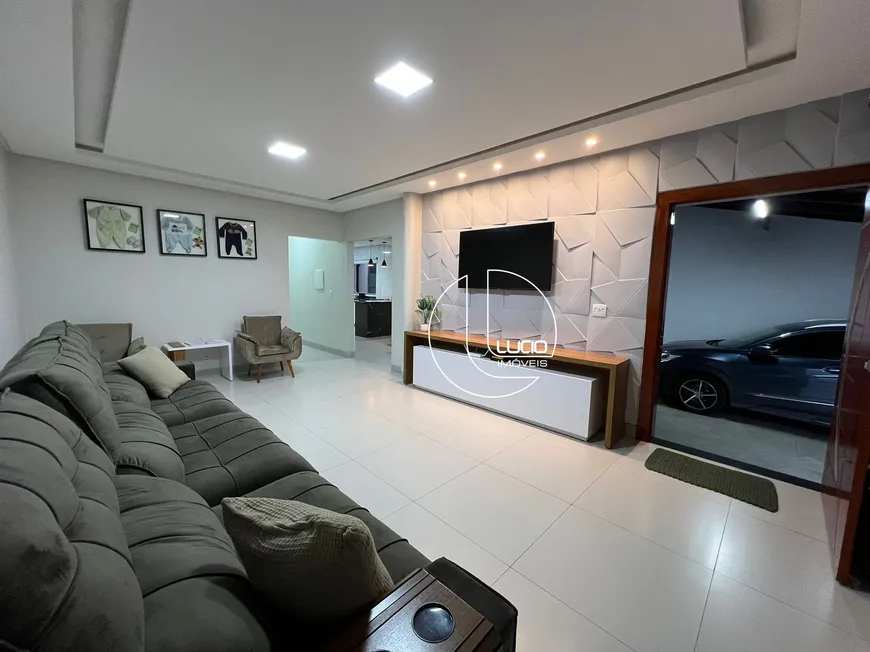 Foto 1 de Casa com 3 Quartos à venda, 224m² em JK Nova Capital, Anápolis