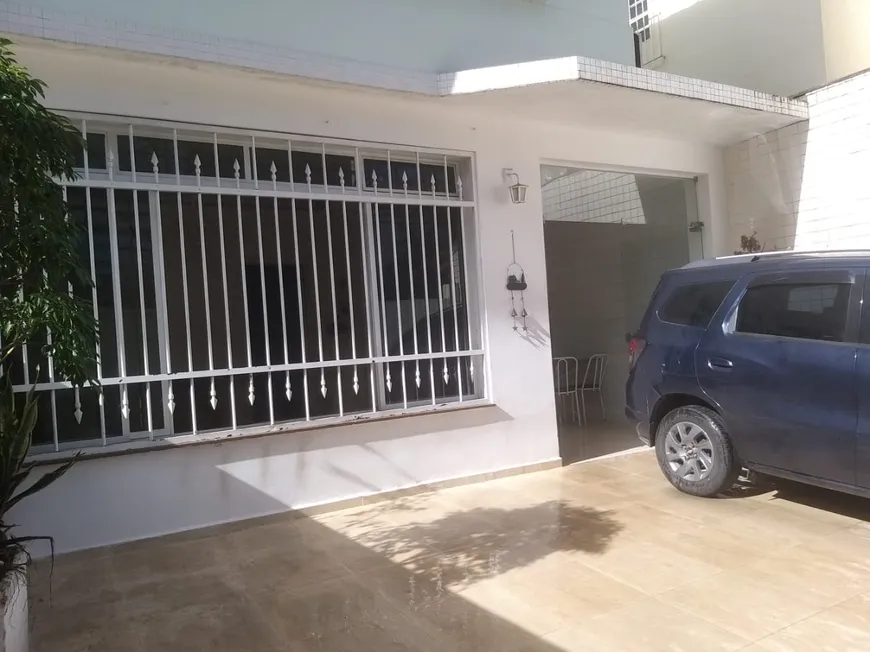 Foto 1 de Sobrado com 3 Quartos à venda, 163m² em Boqueirão, Santos