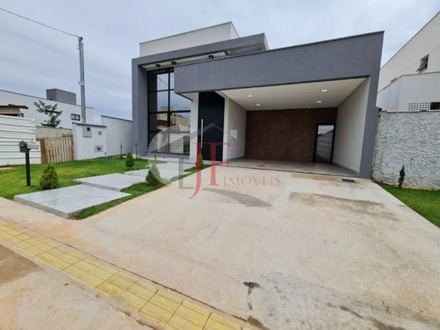 Foto 1 de Casa de Condomínio com 3 Quartos à venda, 155m² em Jardins Porto, Senador Canedo