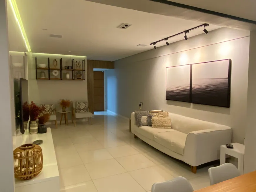 Foto 1 de Apartamento com 3 Quartos à venda, 93m² em Alphaville I, Salvador