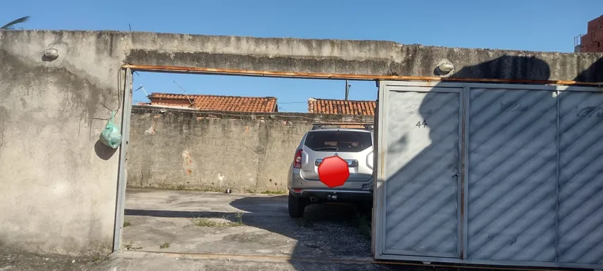 Foto 1 de Casa com 2 Quartos à venda, 216m² em Sepetiba, Rio de Janeiro