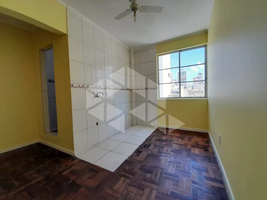 Foto 1 de Apartamento com 1 Quarto para alugar, 30m² em Centro Histórico, Porto Alegre