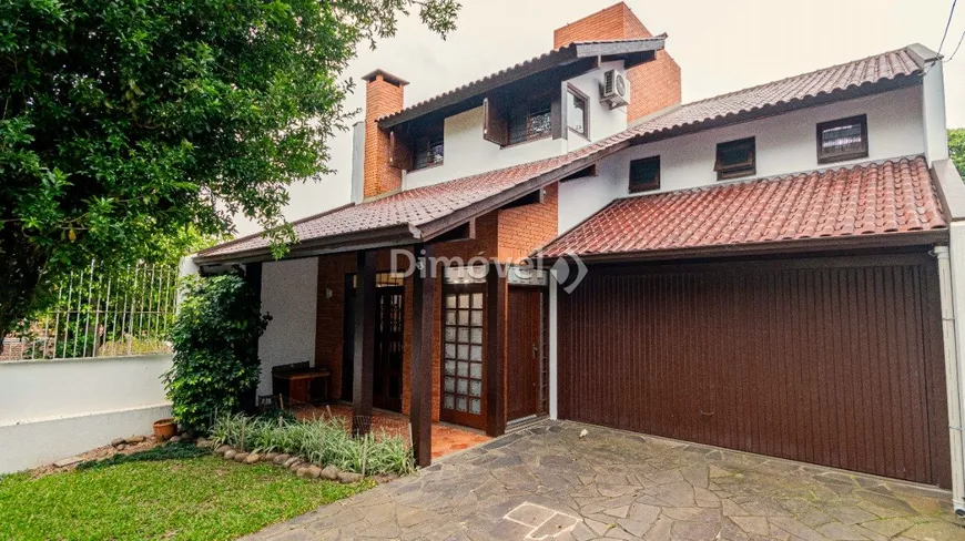 Foto 1 de Casa com 3 Quartos à venda, 328m² em Tristeza, Porto Alegre