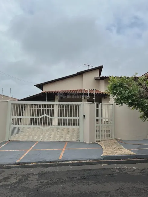 Foto 1 de Casa com 3 Quartos à venda, 223m² em Jardim Nazareth, São José do Rio Preto